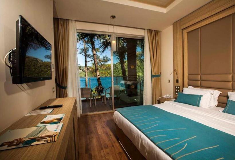 Triple Room Sea View, Orka Lotus Beach