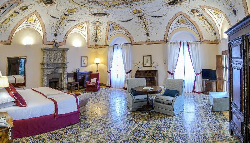 سوئیت با تخت بزرگ, Villa Cimbrone