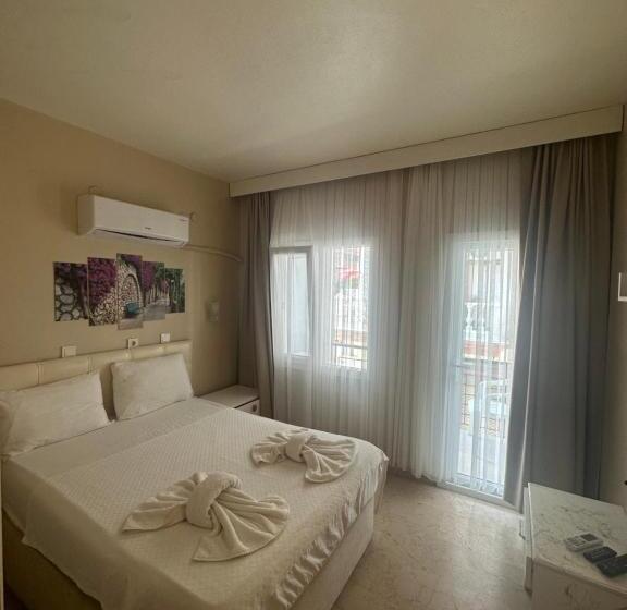 اتاق استاندارد با بالکن, Koz Eren Otel