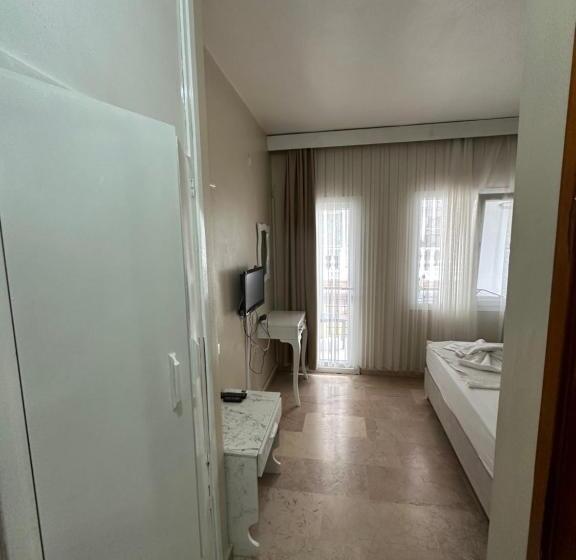 اتاق استاندارد با بالکن, Koz Eren Otel