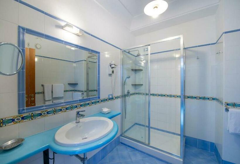اتاق سوپریور با چشم‌انداز دریا, Maresca Hotel Praiano