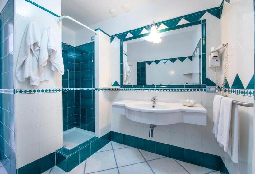 اتاق استاندارد با چشم‌انداز دریا, Maresca Hotel Praiano