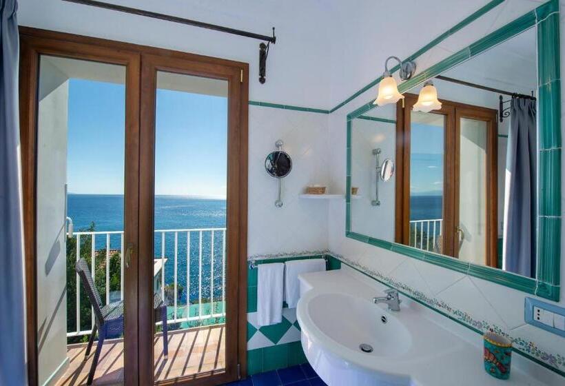 اتاق استاندارد با چشم‌انداز دریا, Maresca Hotel Praiano