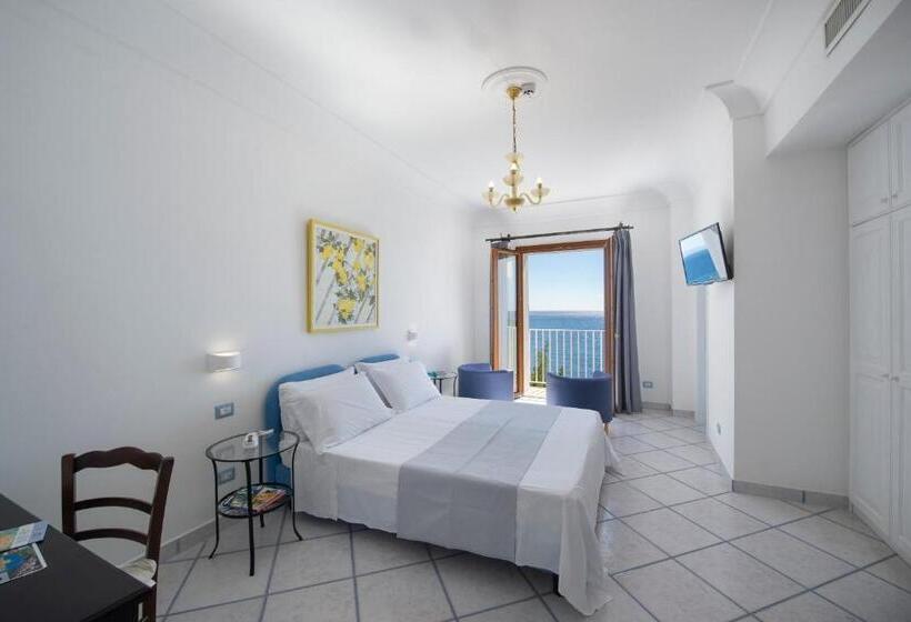 Standard Room Sea View, Maresca  Praiano