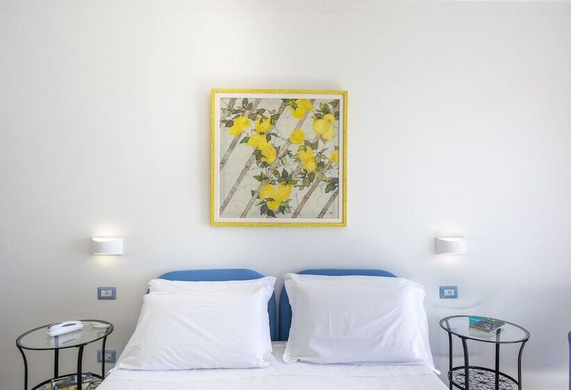 اتاق استاندارد با چشم‌انداز دریا, Maresca Hotel Praiano