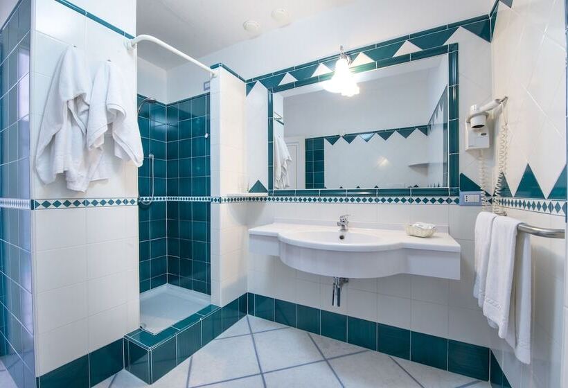 اتاق استاندارد با چشم‌انداز دریا, Maresca Hotel Praiano