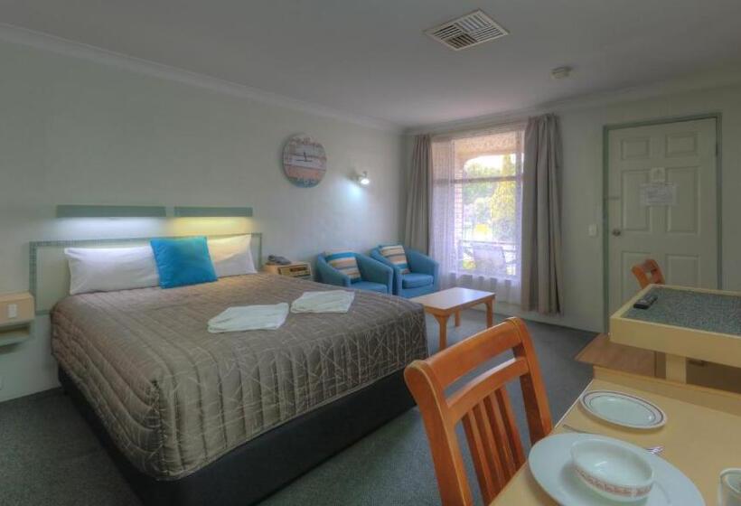 اتاق استاندارد, Alluna Motel