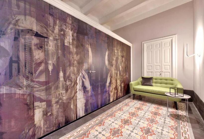 سوییت لوکس, Casa Ellul   Small Luxury Hotels Of The World