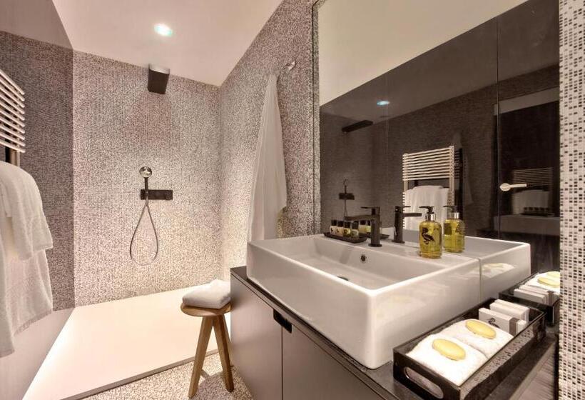 سوییت لوکس, Casa Ellul   Small Luxury Hotels Of The World