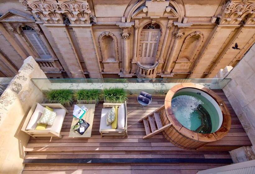سوییت اجرایی, Casa Ellul   Small Luxury Hotels Of The World
