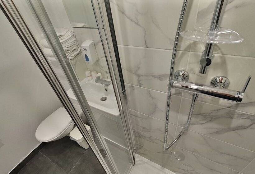 اتاق استاندارد سه نفره, Fasthotel Well Inn Mâcon Sud   Un Hôtel Fh Confort