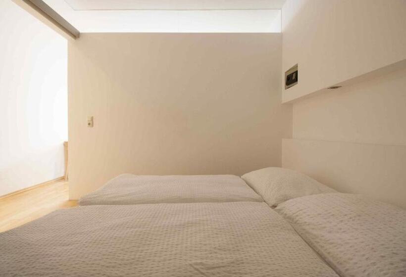 آپارتمان 1 خوابه با تراس, Appartements Christophorus