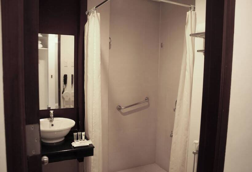 اتاق لوکس, Casablanca Suites Near Airport