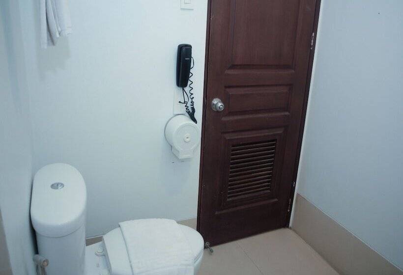 سوییت جونیور, Casablanca Suites Near Airport