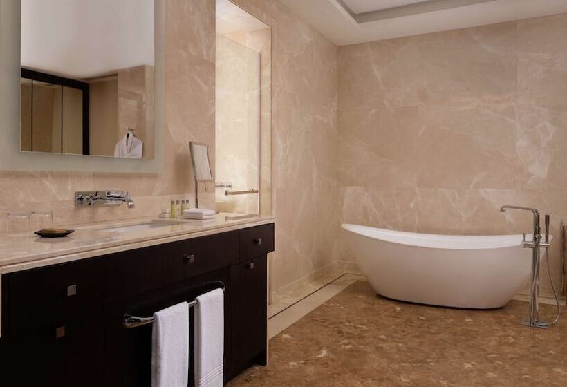 سوئیت پرزیدنت, Hilton Dushanbe