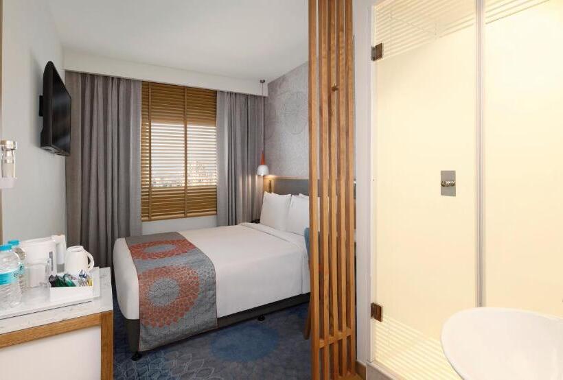 اتاق استاندارد, Holiday Inn Express Pune Pimpri, An Ihg