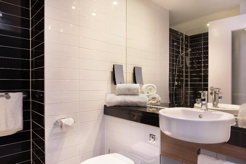 اتاق استاندارد, Holiday Inn Express Toulon   Est, An Ihg