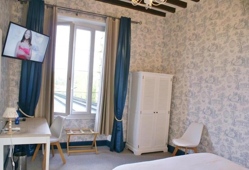 اتاق استاندارد چهار تخته, Hôtel La Verperie