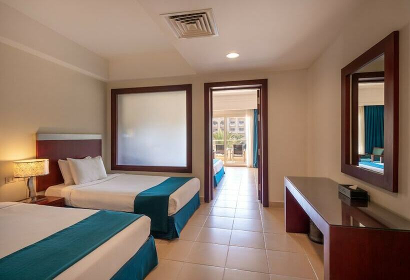 اتاق خانوادگی تودرتو, Serenity Alma Heights   Ex Serenity Fun City
