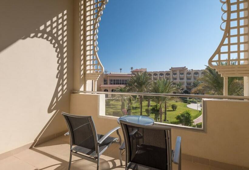 اتاق خانوادگی تودرتو, Serenity Alma Heights   Ex Serenity Fun City