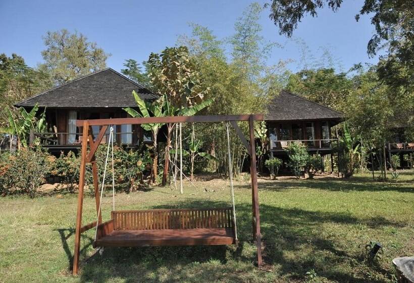ویلای 1 خوابه با چشم‌انداز باغ, Villa Inle Boutique Resort