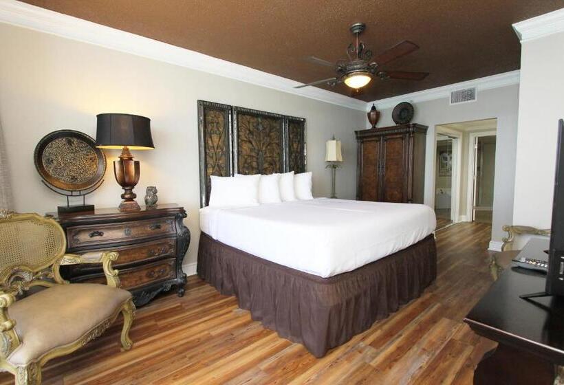 Triple Room Sea View, Majestic Beach Resort The Official Onsite Rental Company, Panama City Beach, Fl