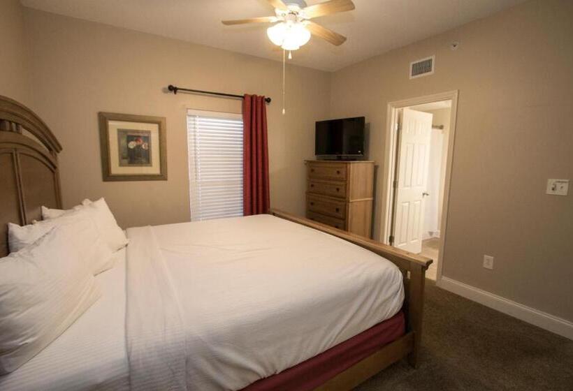 스위트 킹사이즈 침대, Majestic Beach Resort The Official Onsite Rental Company, Panama City Beach, Fl