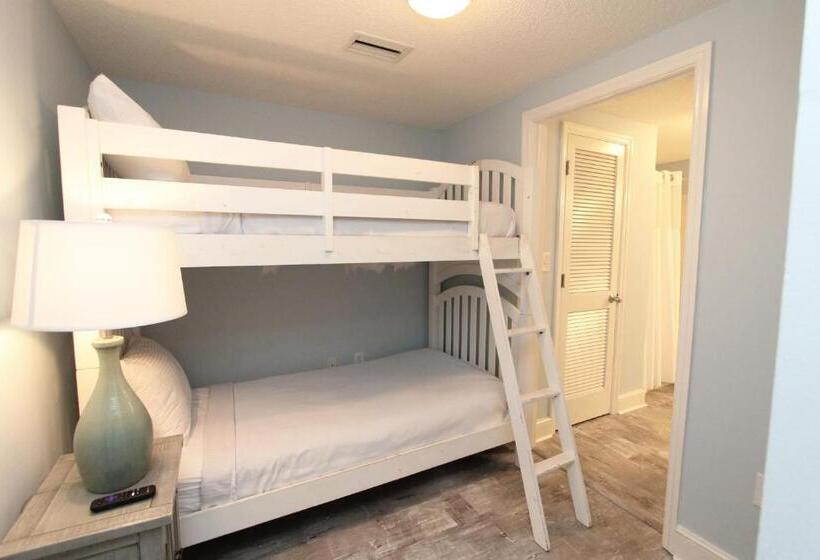 발코니가 있는 스위트, Majestic Beach Resort The Official Onsite Rental Company, Panama City Beach, Fl