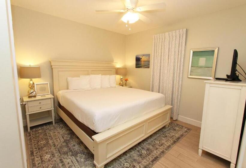 스탠다드 룸, Majestic Beach Resort The Official Onsite Rental Company, Panama City Beach, Fl