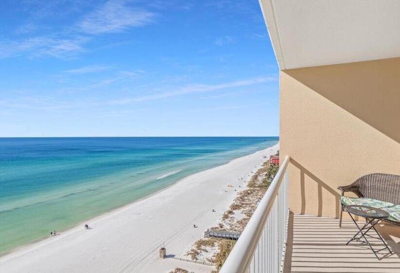 디럭스 룸, Majestic Beach Resort The Official Onsite Rental Company, Panama City Beach, Fl