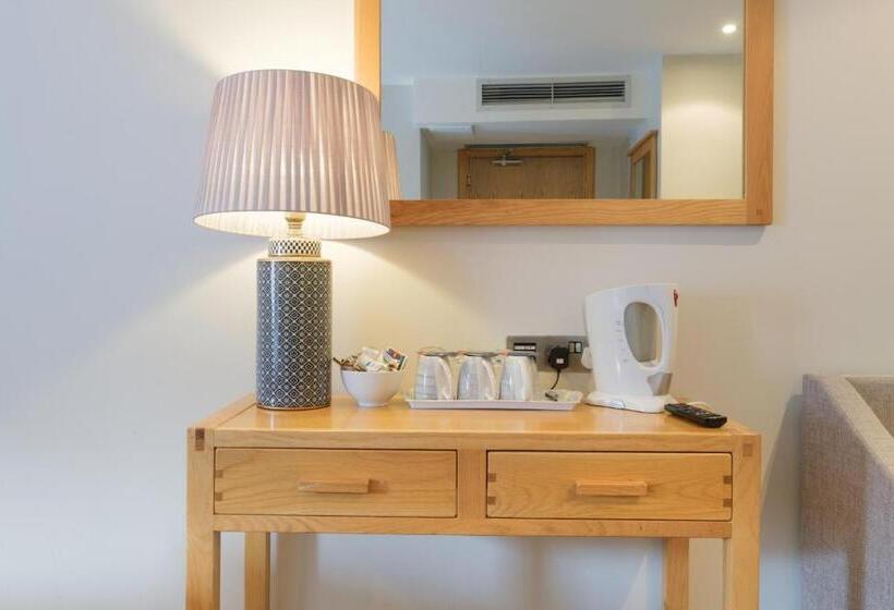 اتاق سوپریور چهار تخته, The Eyre Square Townhouse