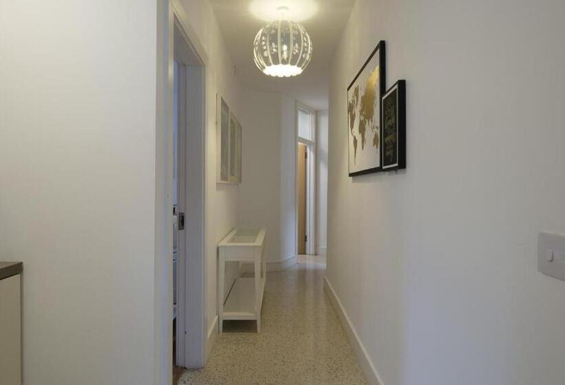 Family Suite, The Eyre Square Townhouse