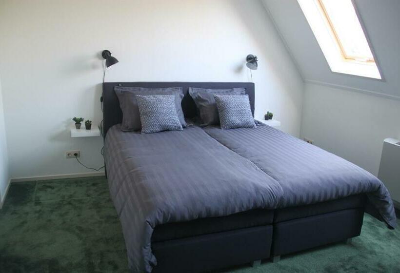 اتاق استاندارد, B&b De Warren