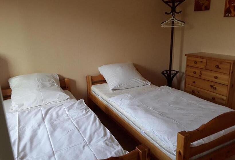 اتاق استاندارد, Bed And Breakfast
