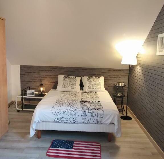 غرفة قياسية, Chambre De L Orée Du Bois