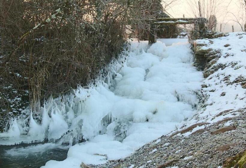 خانه 2 خوابه, Domaine Du Moulin De Jeanne