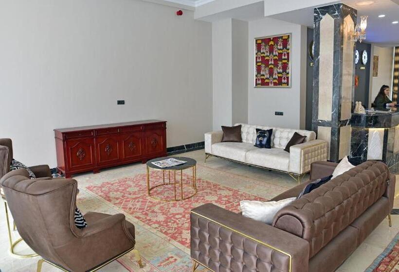 اتاق استاندارد چهار تخته, Sultansaray Sultanhanı