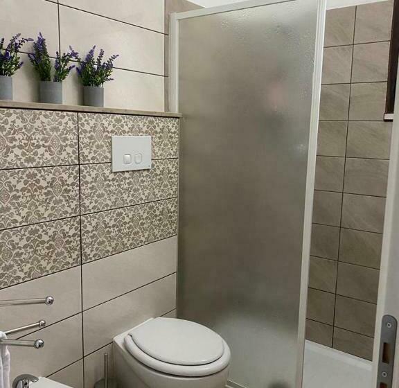 اتاق استاندارد, Kitezone Beach Gizzeria