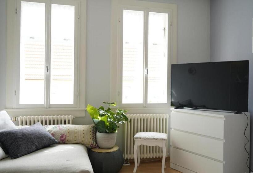 اتاق استاندارد, Quartier Goldener Löwe