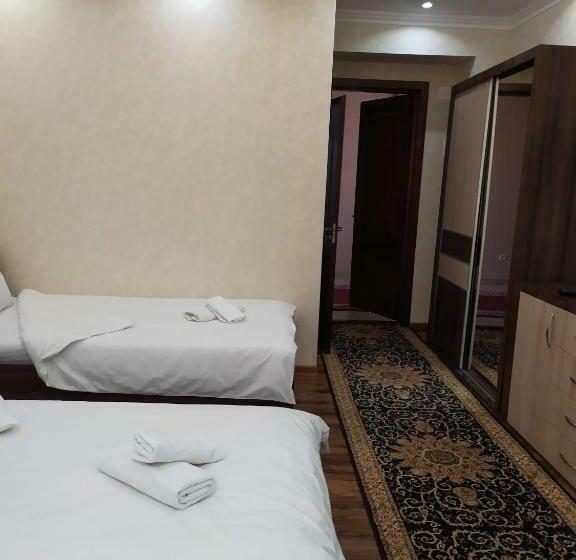 اتاق استاندارد با چشم‌انداز استخر, Bahri Tojik Resort & Spa