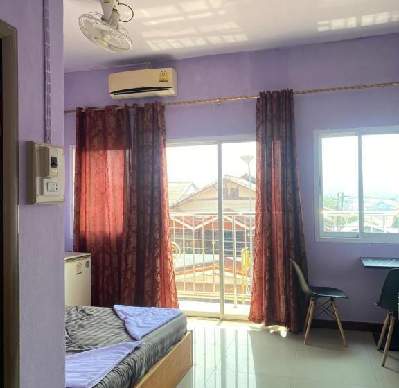 اتاق لوکس یک تخته, Hom Pho Guesthouse