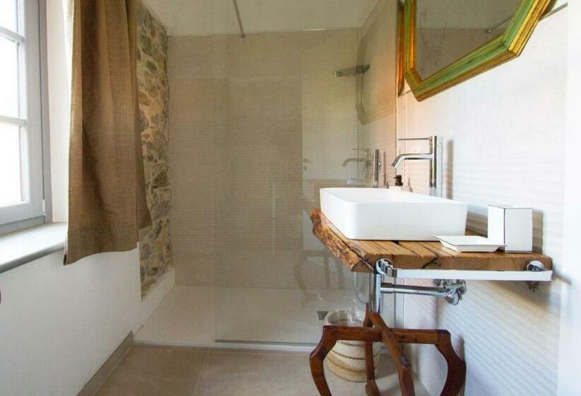 اتاق استاندارد با تخت بزرگ, Agriturismo I Giunchi