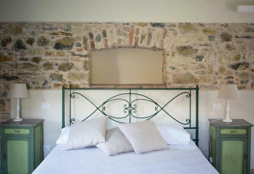 اتاق استاندارد با تخت بزرگ, Agriturismo I Giunchi