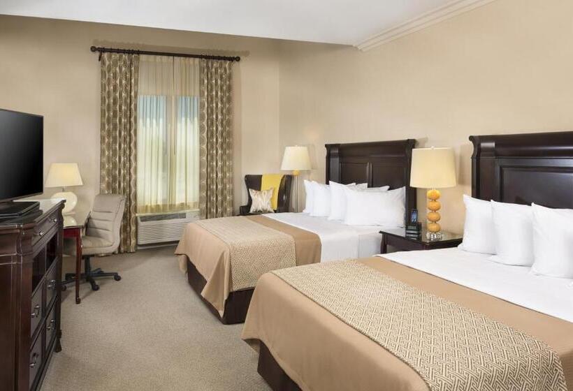 استودیوی استاندارد, Ayres Hotel Orange