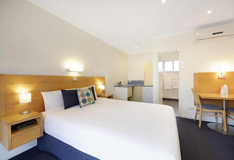 اتاق استاندارد, Hamilton Townhouse Motel