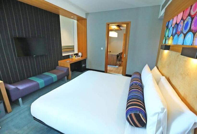 Executive Suite King Bed, Aloft Bengaluru Outer Ring Road