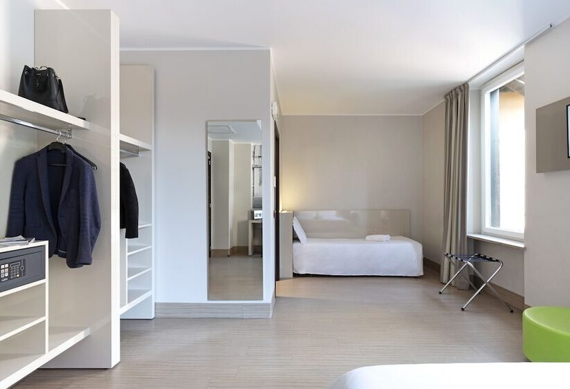 اتاق استاندارد سه نفره, B&b Hotel Bergamo