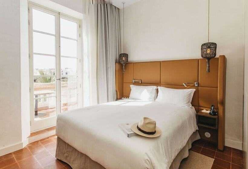 اتاق استاندارد اینتریور, Faustino Gran Relais & Chateaux