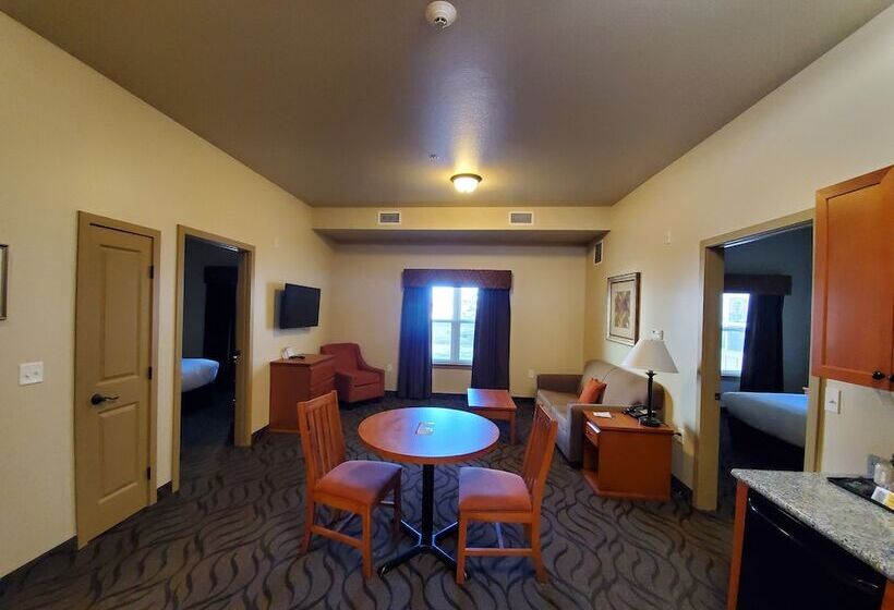 سوییت, Clarion Hotel & Suites