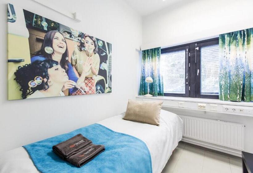 اتاق استاندارد یک تخته با سرویس بهداشتی مشترک, Forenom Hostel Vantaa Airport